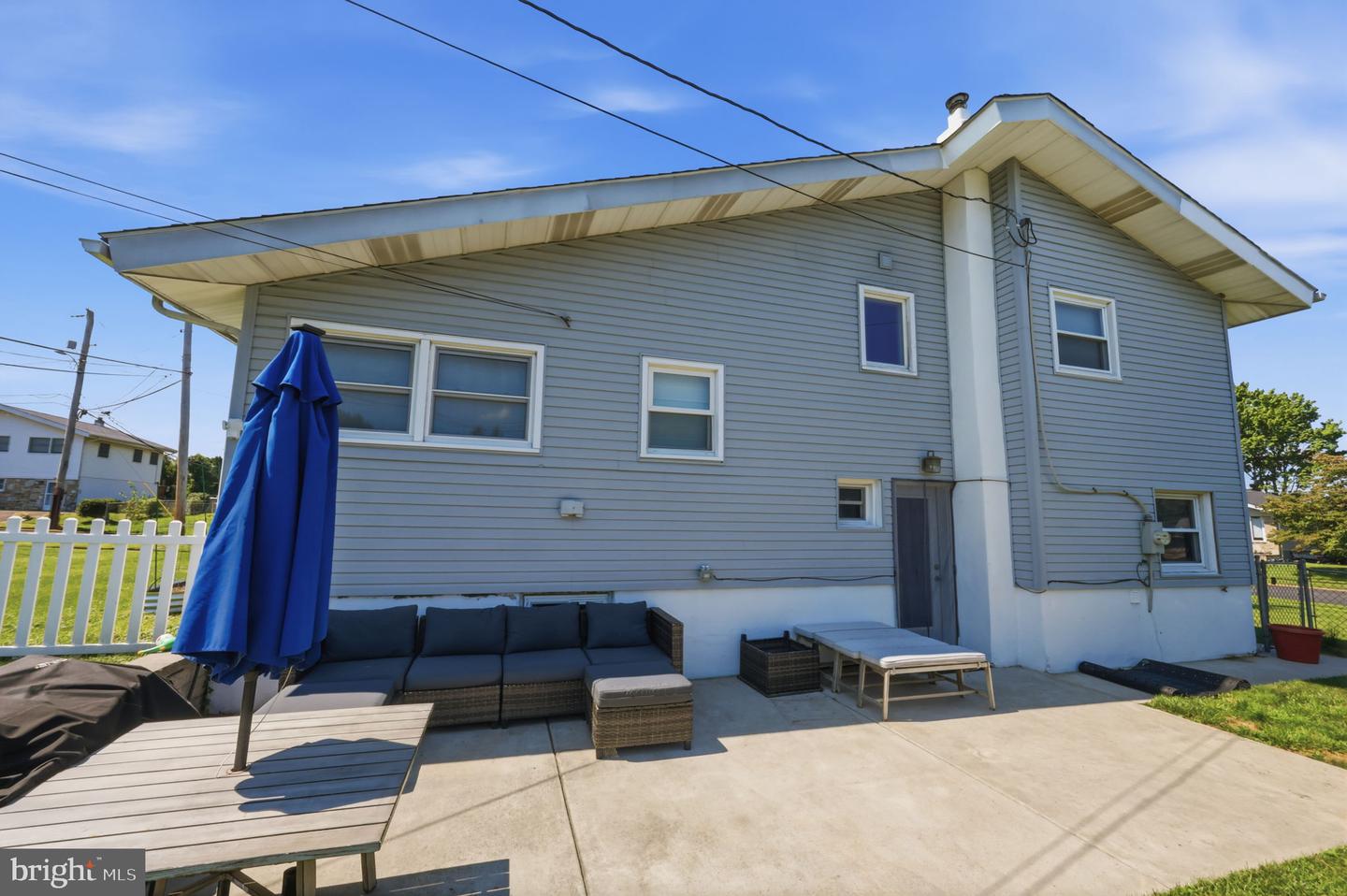 213 Highland Ave Property Photo 31