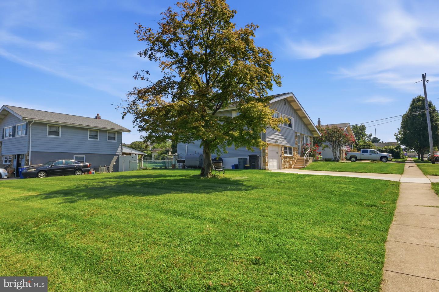 213 Highland Ave Property Photo 34