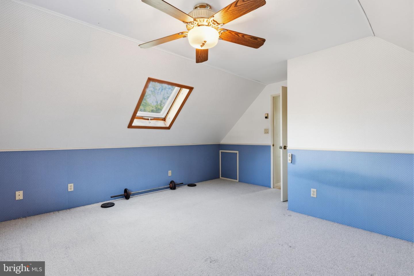 2 Timothy Ln Property Photo 28