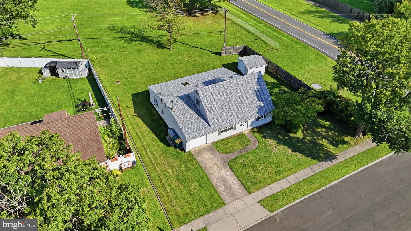 2 Timothy Ln Property Photo 41