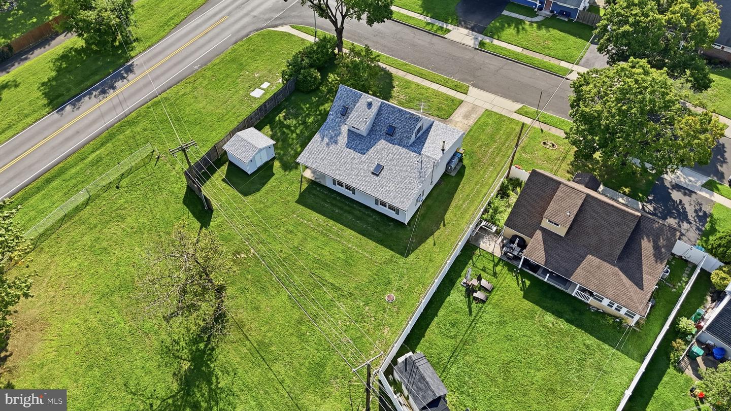 2 Timothy Ln Property Photo 45