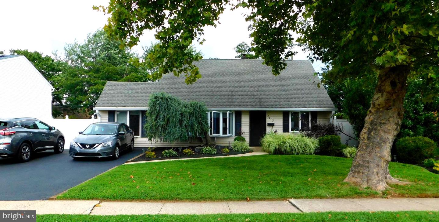 105 Queen Lily Rd Property Photo 1