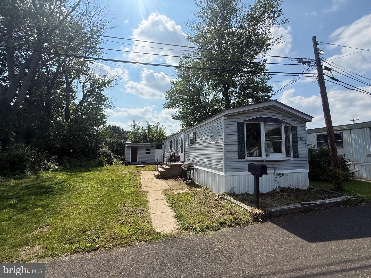 73 Harrison Dr Property Photo 1