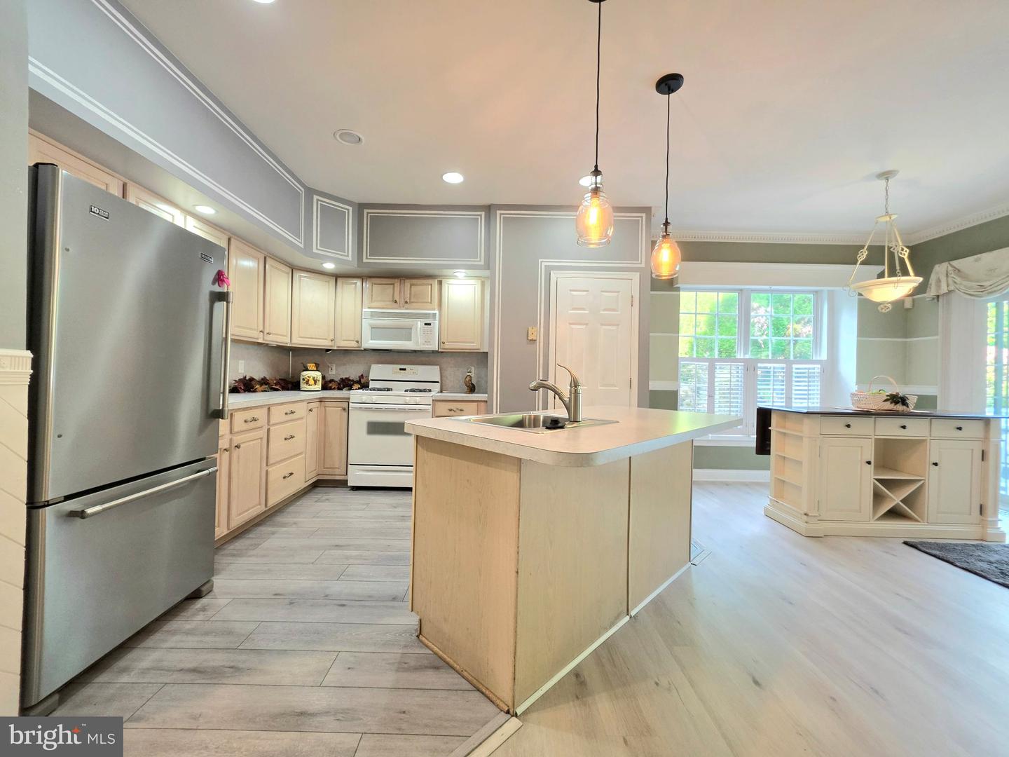 107 Misty Mdw Property Photo 6