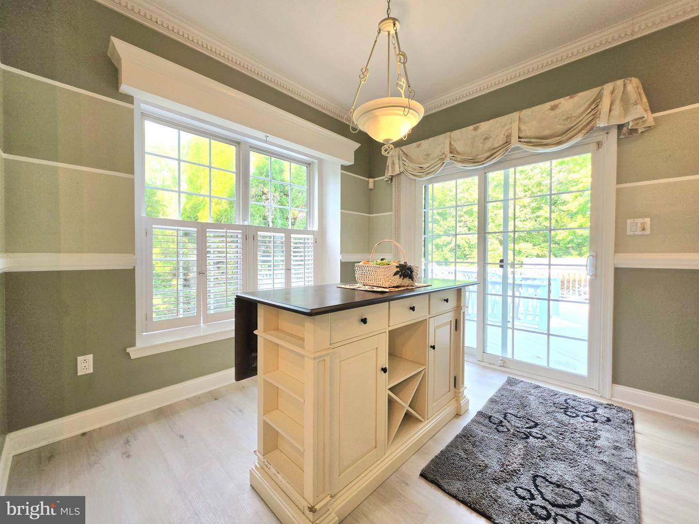 107 Misty Mdw Property Photo 9