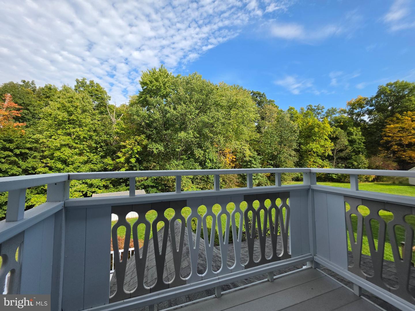 107 Misty Mdw Property Photo 18