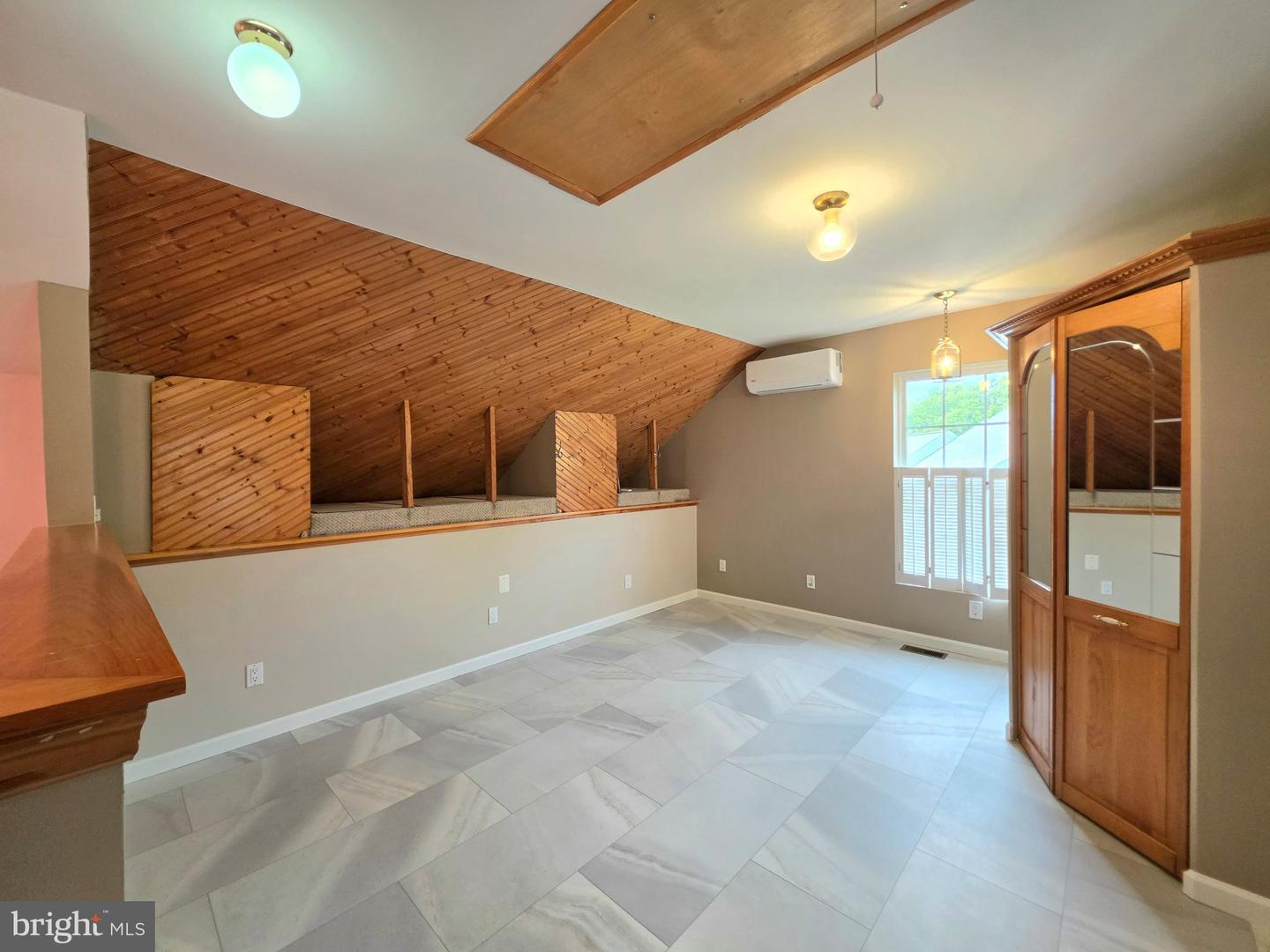 107 Misty Mdw Property Photo 25