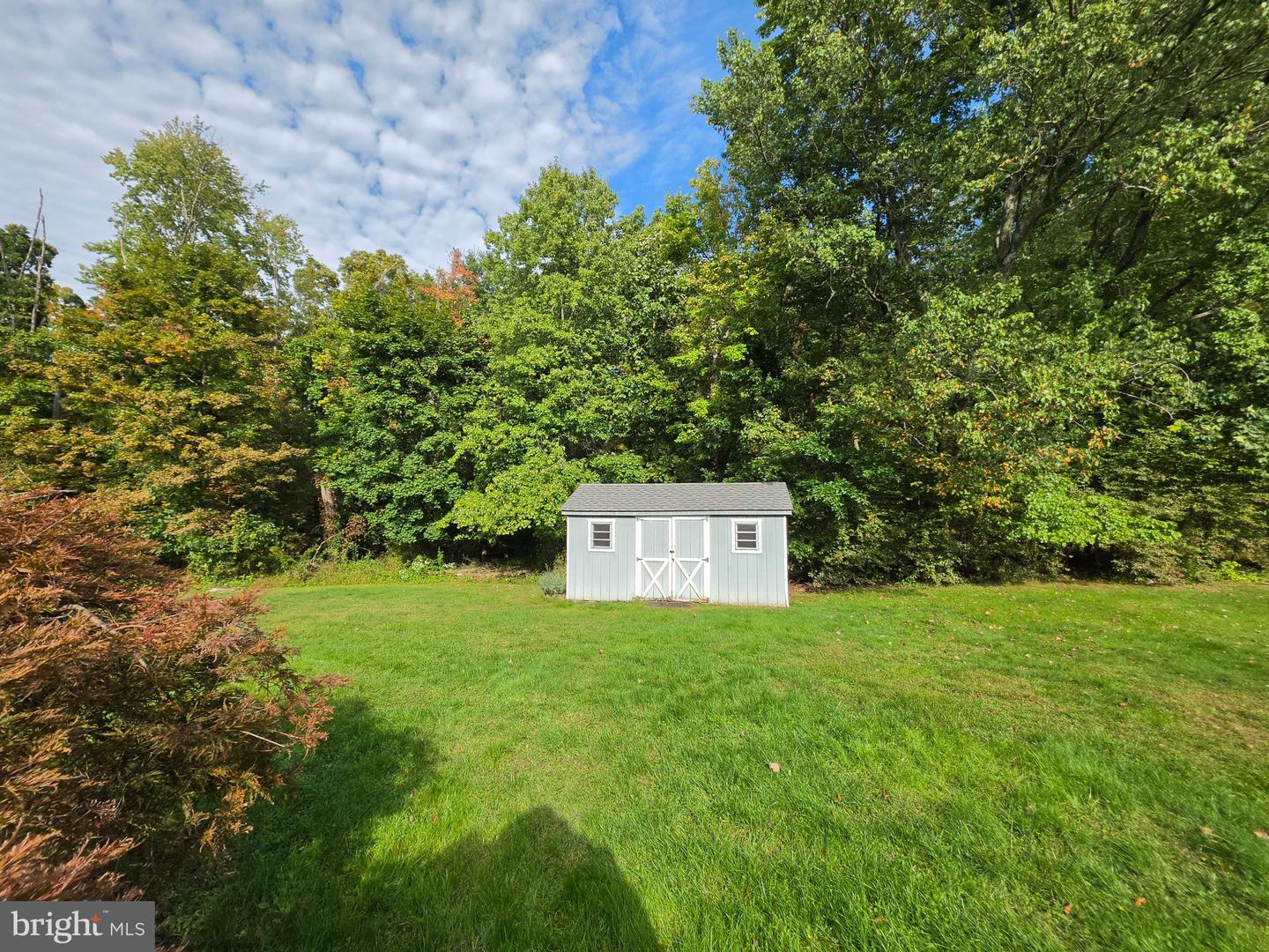 107 Misty Mdw Property Photo 34