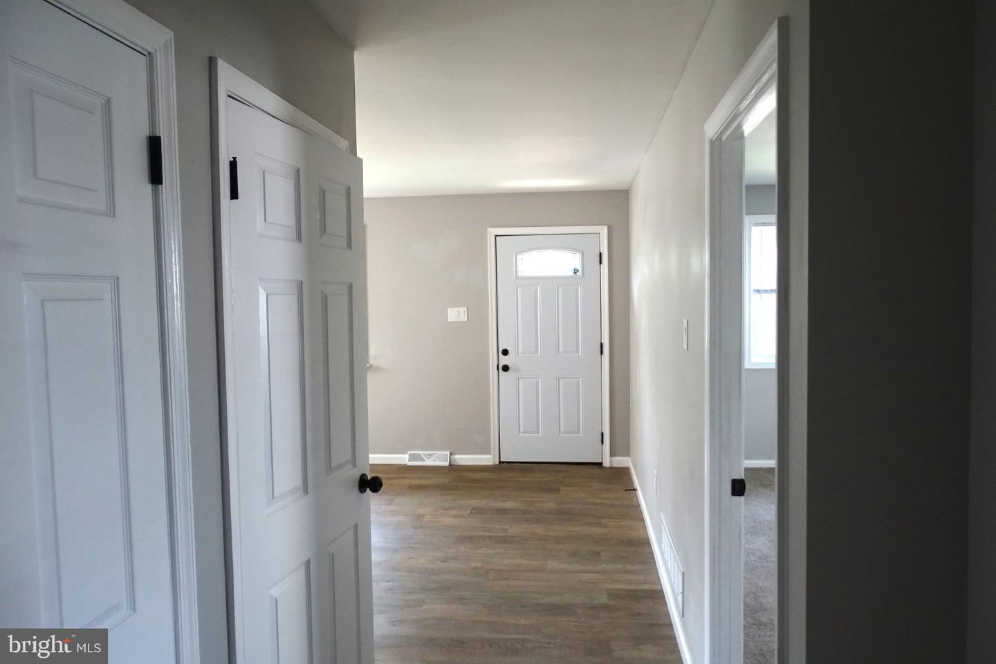 107 Hunter Way #107 Property Photo 4