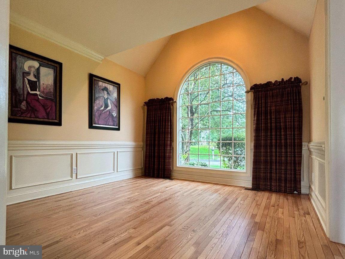 9 Cedar Crest Ct Property Photo 10