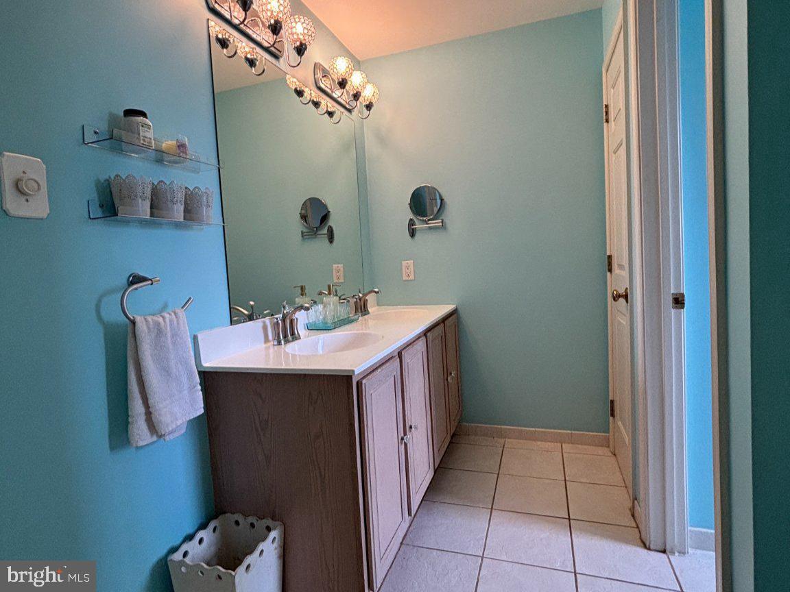 9 Cedar Crest Ct Property Photo 37