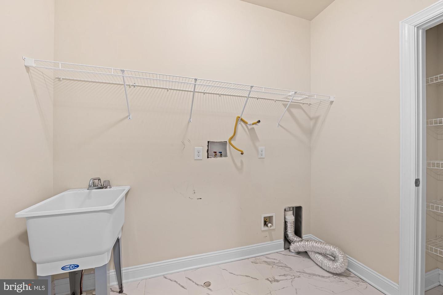 39 Creekview Ln Property Photo 42