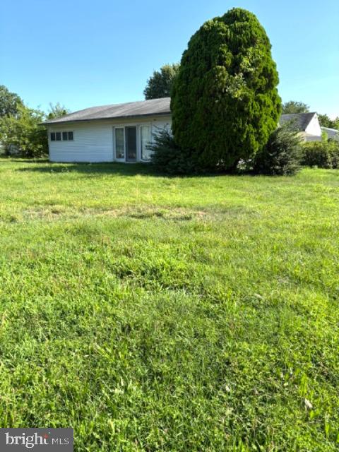 20 Schoolhouse Ln Property Photo 1