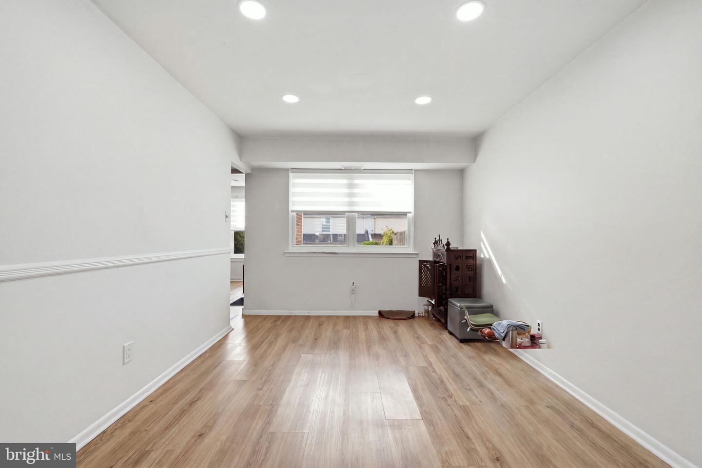 6349 John Hancock Ct Property Photo 3