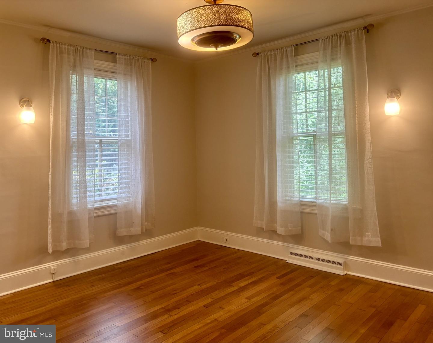 731 River Rd Property Photo 17