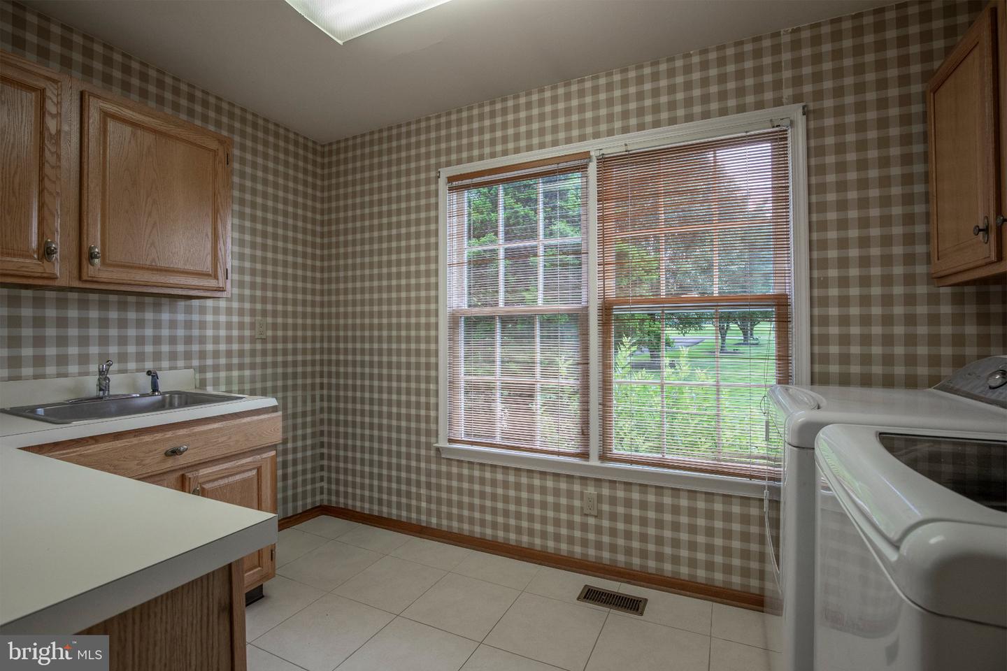 1703 Scott Dr Property Photo 21