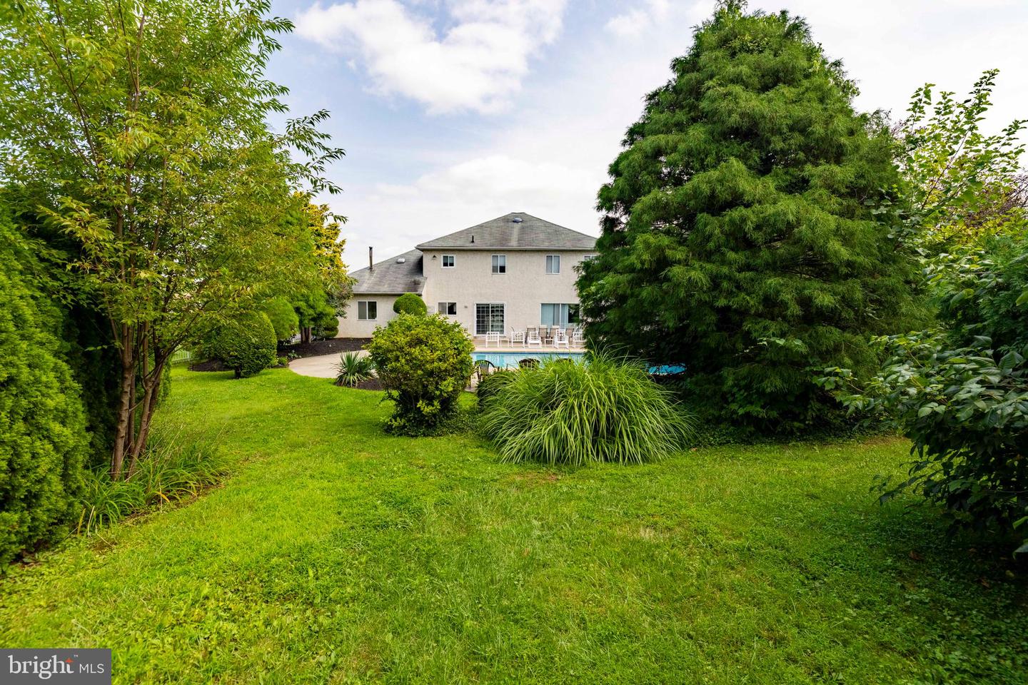 20 Summer Pl Property Photo 14