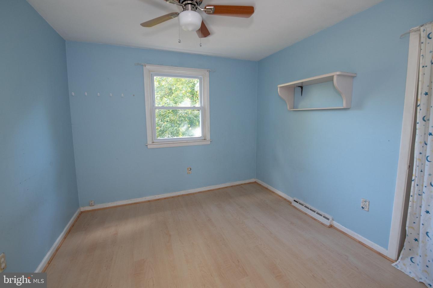 921 W Bristol Rd Property Photo 34