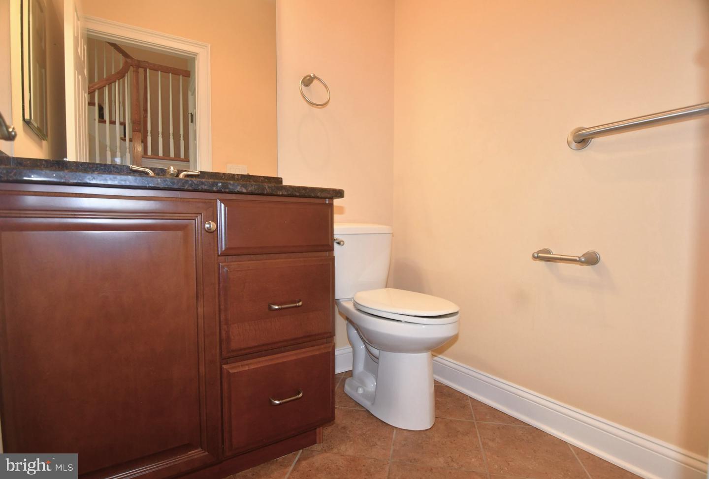 209 Saint James Dr Property Photo 12