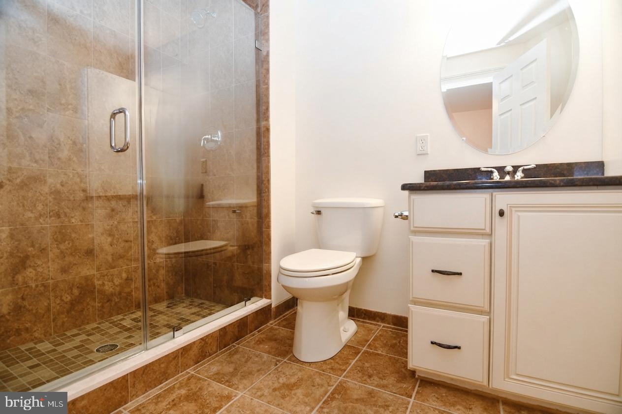209 Saint James Dr Property Photo 28