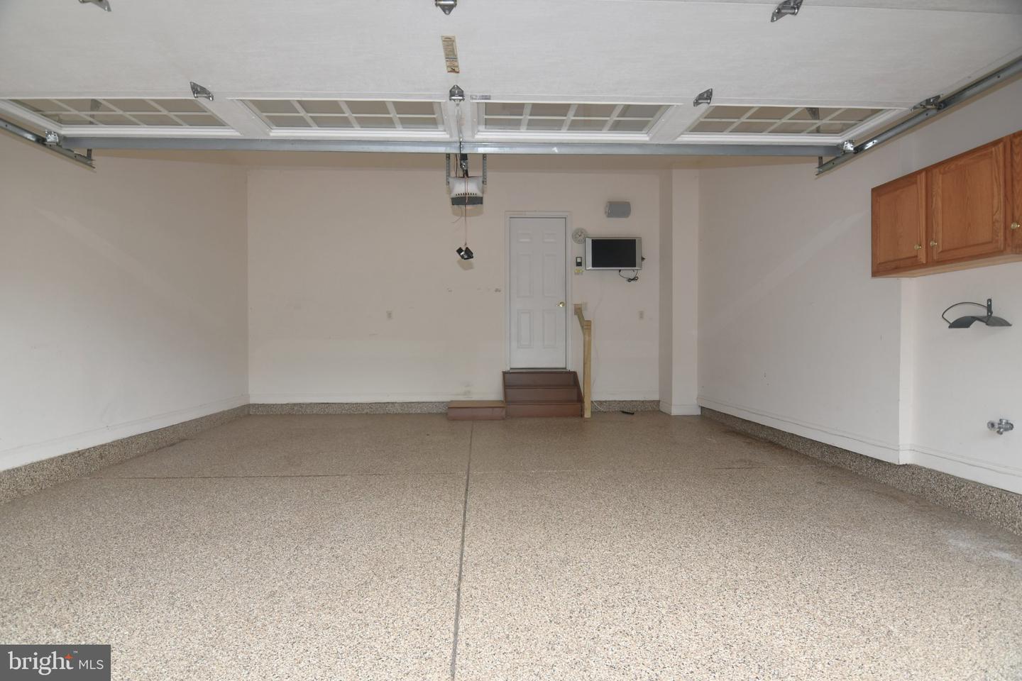 209 Saint James Dr Property Photo 30