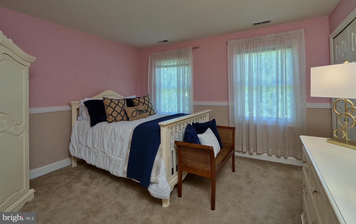 1280 Taylor Dr Property Photo 33