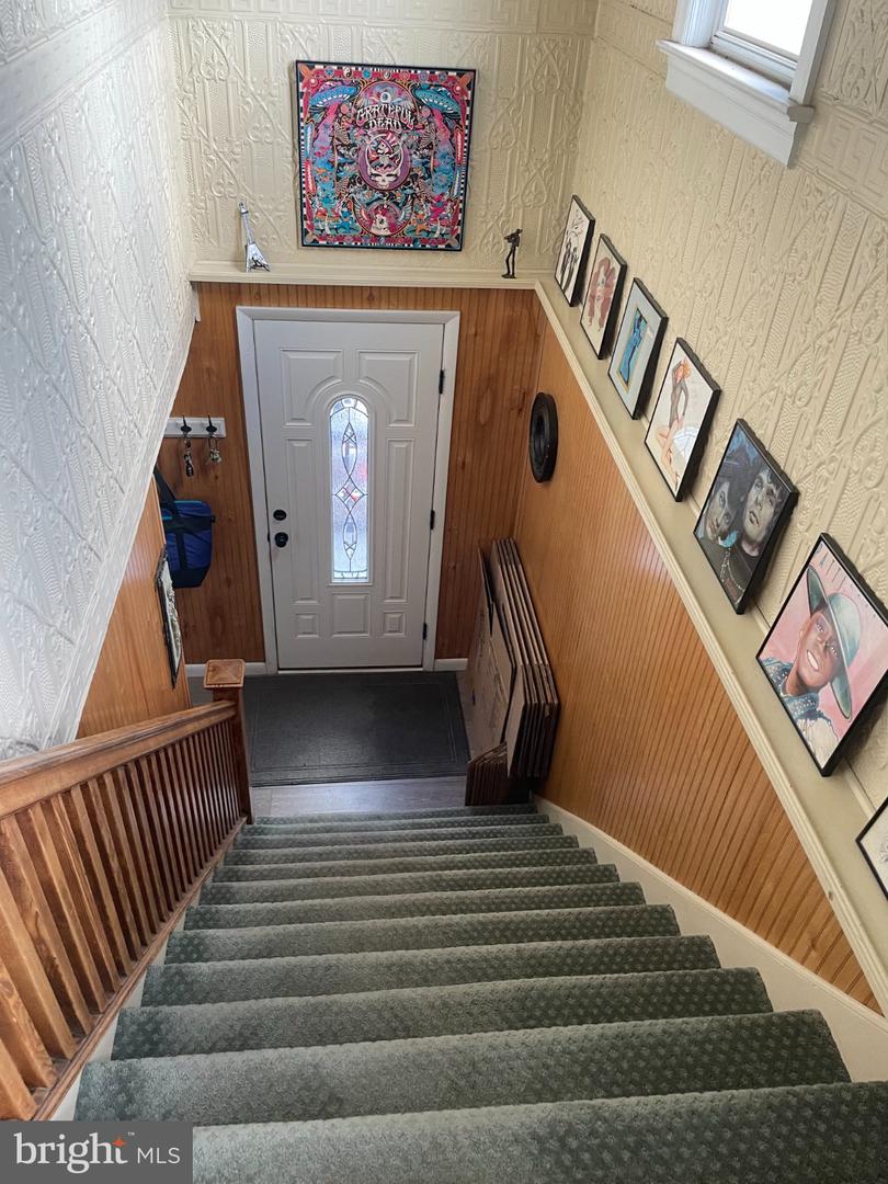 109 S Main St #unit 3 Property Photo 3