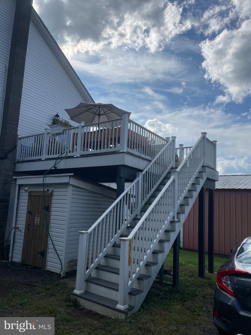 109 S Main St #unit 3 Property Photo 21