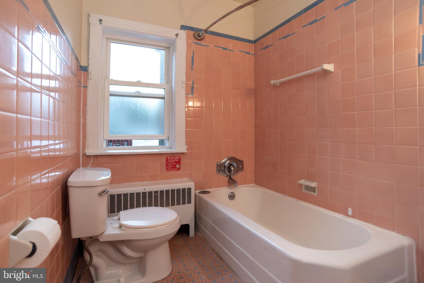 123 Mill St Property Photo 8