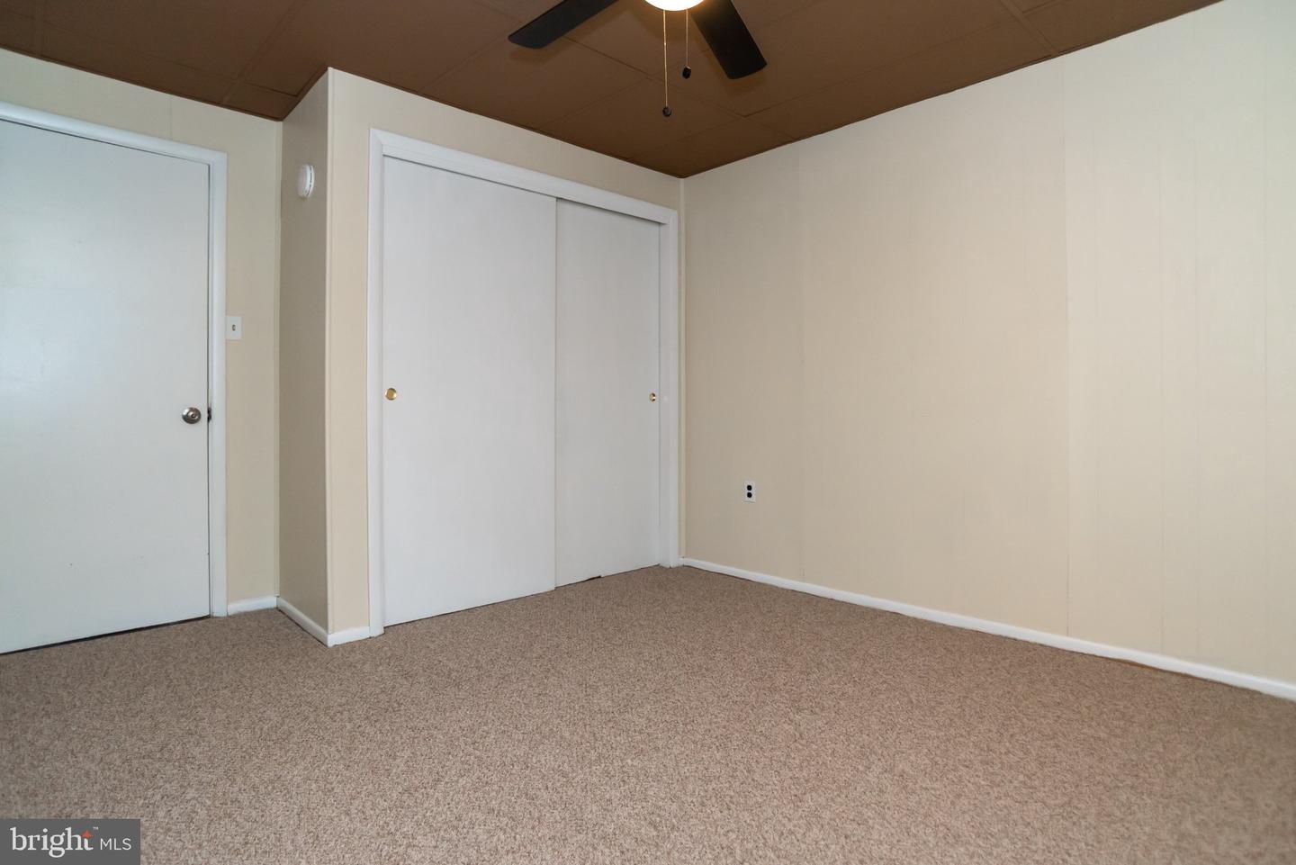 123 Mill St Property Photo 21