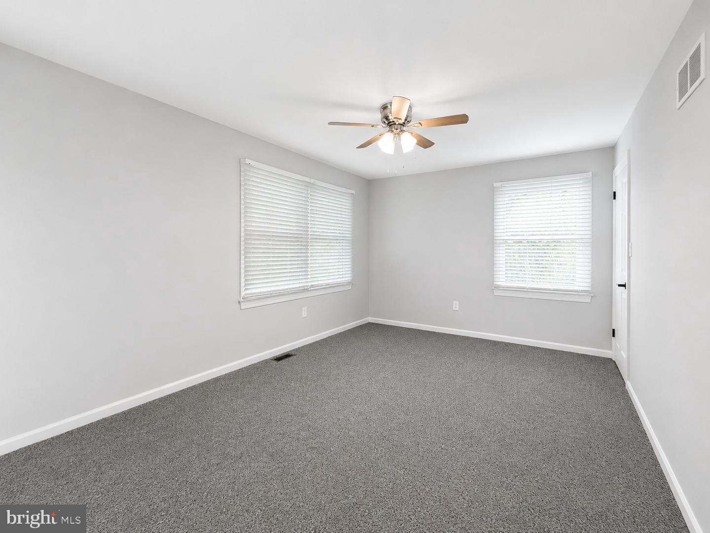 26 Bowling Green Ave #unit 6 (f) Property Photo 27