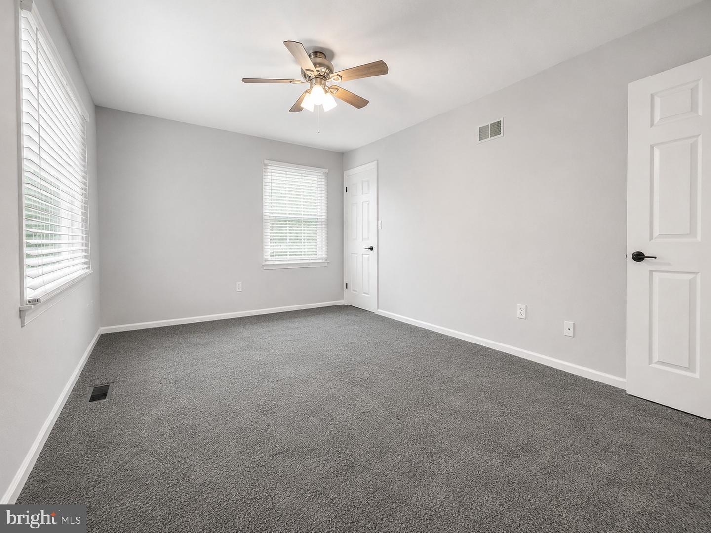 26 Bowling Green Ave #unit 6 (f) Property Photo 29