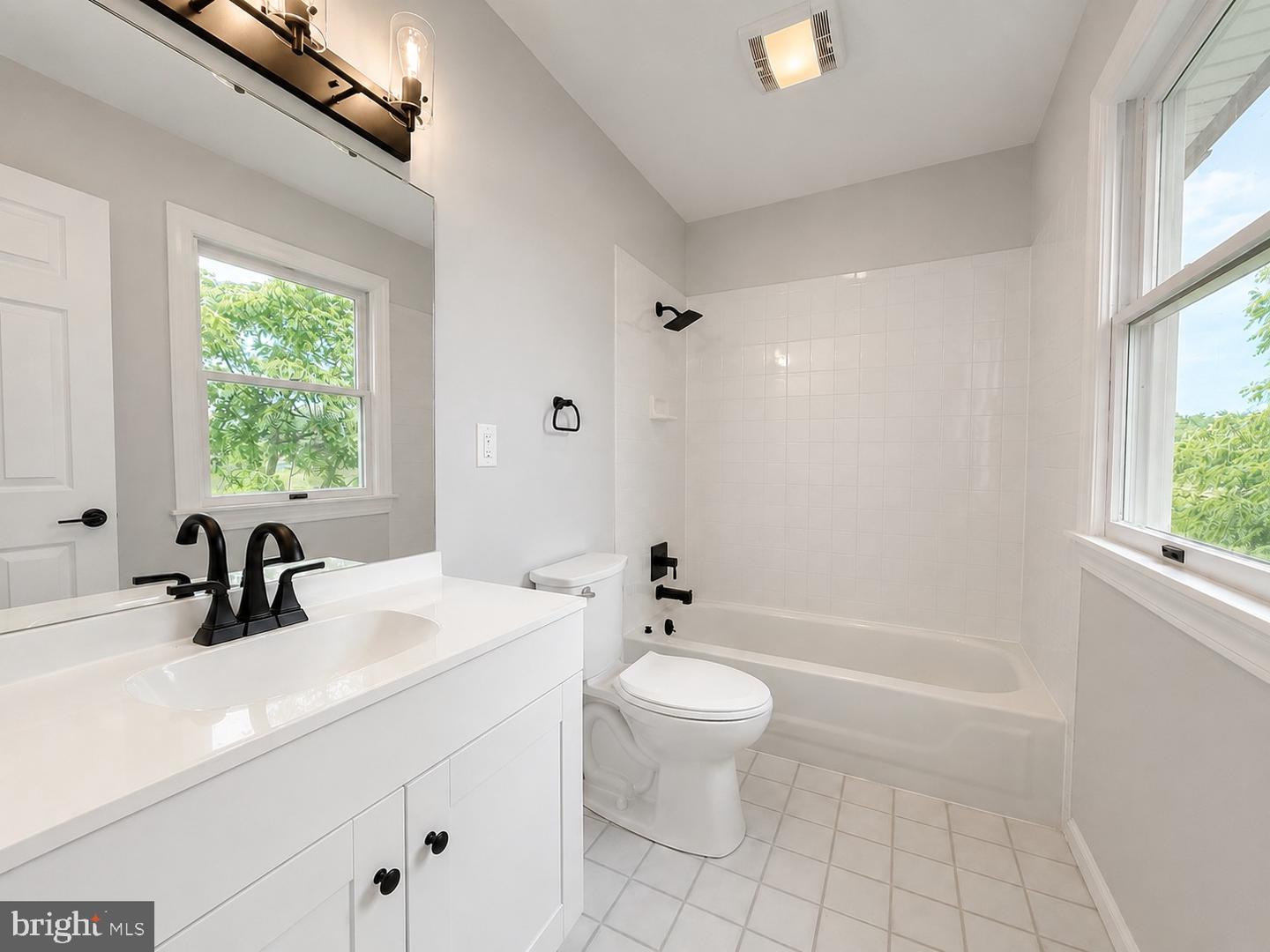 26 Bowling Green Ave #unit 6 (f) Property Photo 32