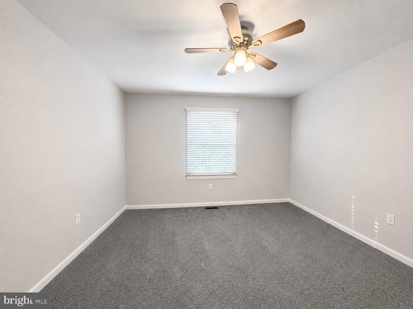 26 Bowling Green Ave #unit 6 (f) Property Photo 37