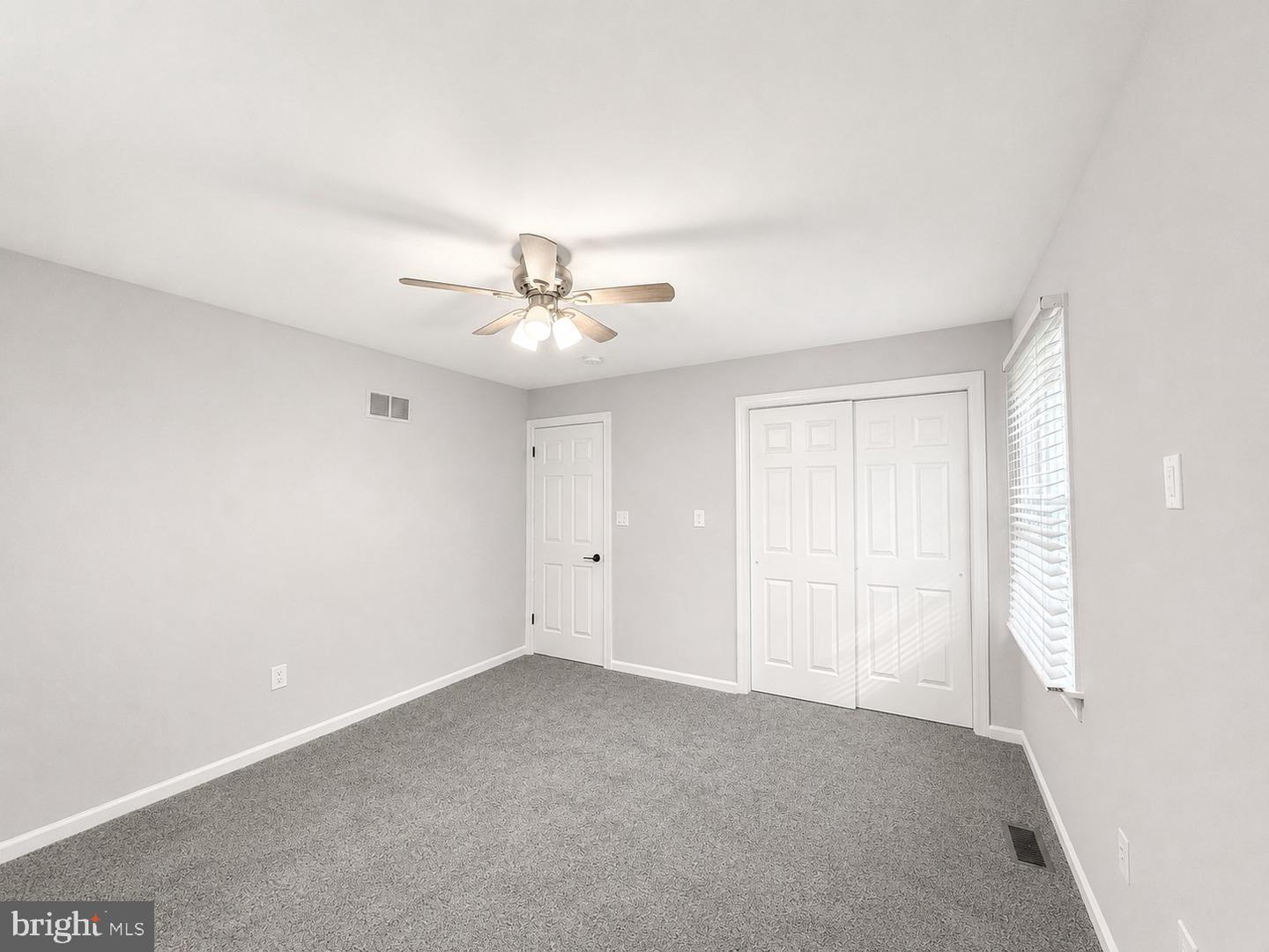 26 Bowling Green Ave #unit 6 (f) Property Photo 40