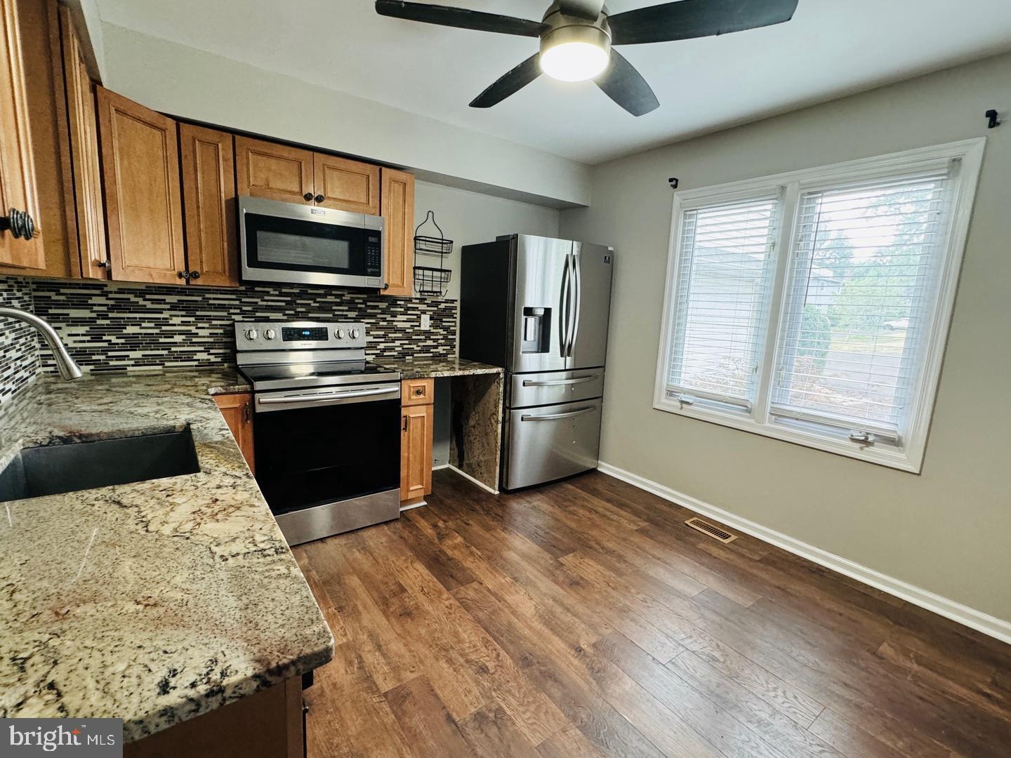 PABU2130312 Property Photo 8