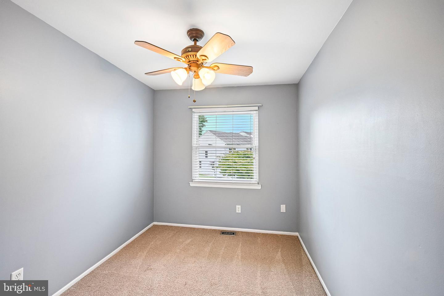 315 Dartmouth Ct Property Photo 18