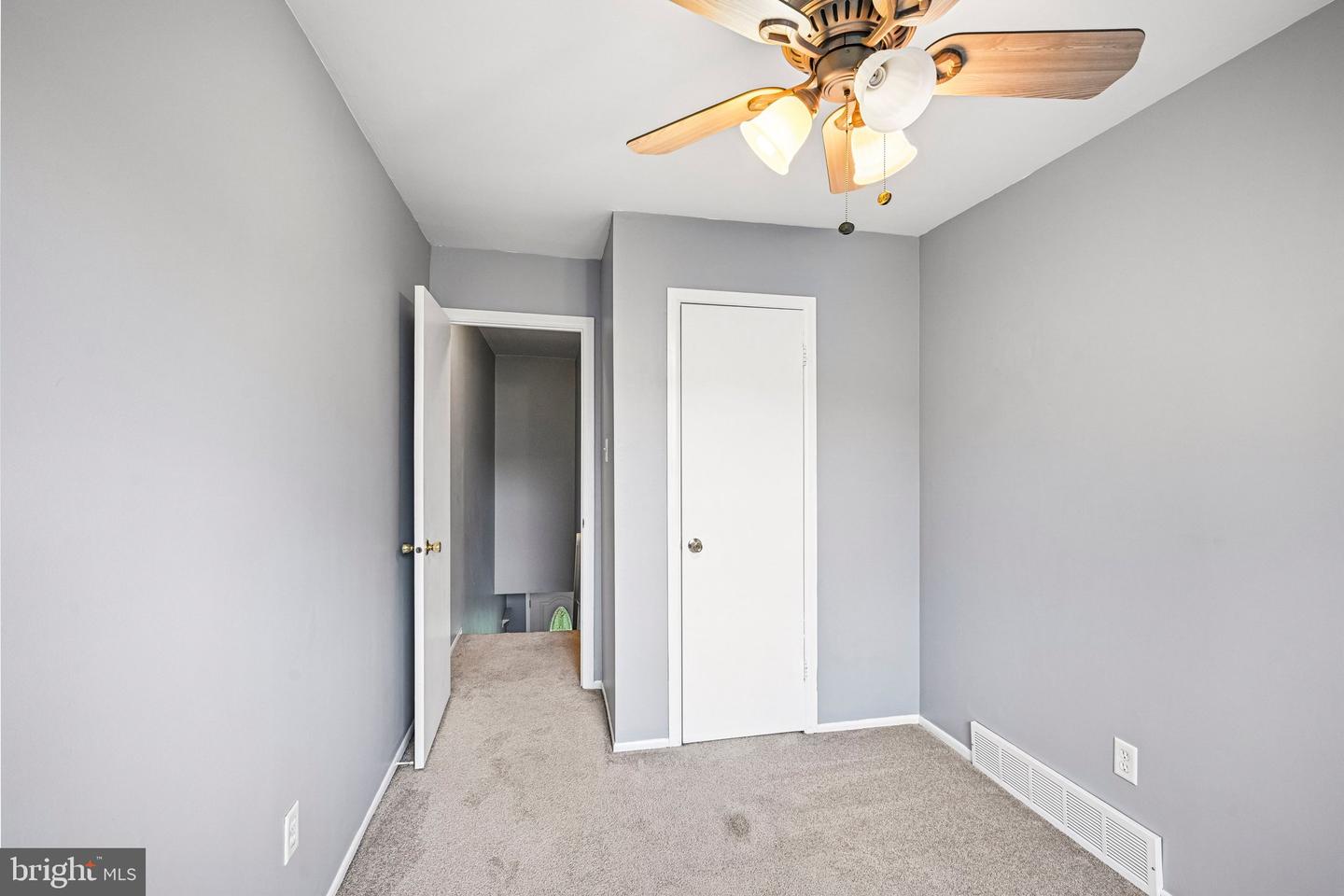 315 Dartmouth Ct Property Photo 19
