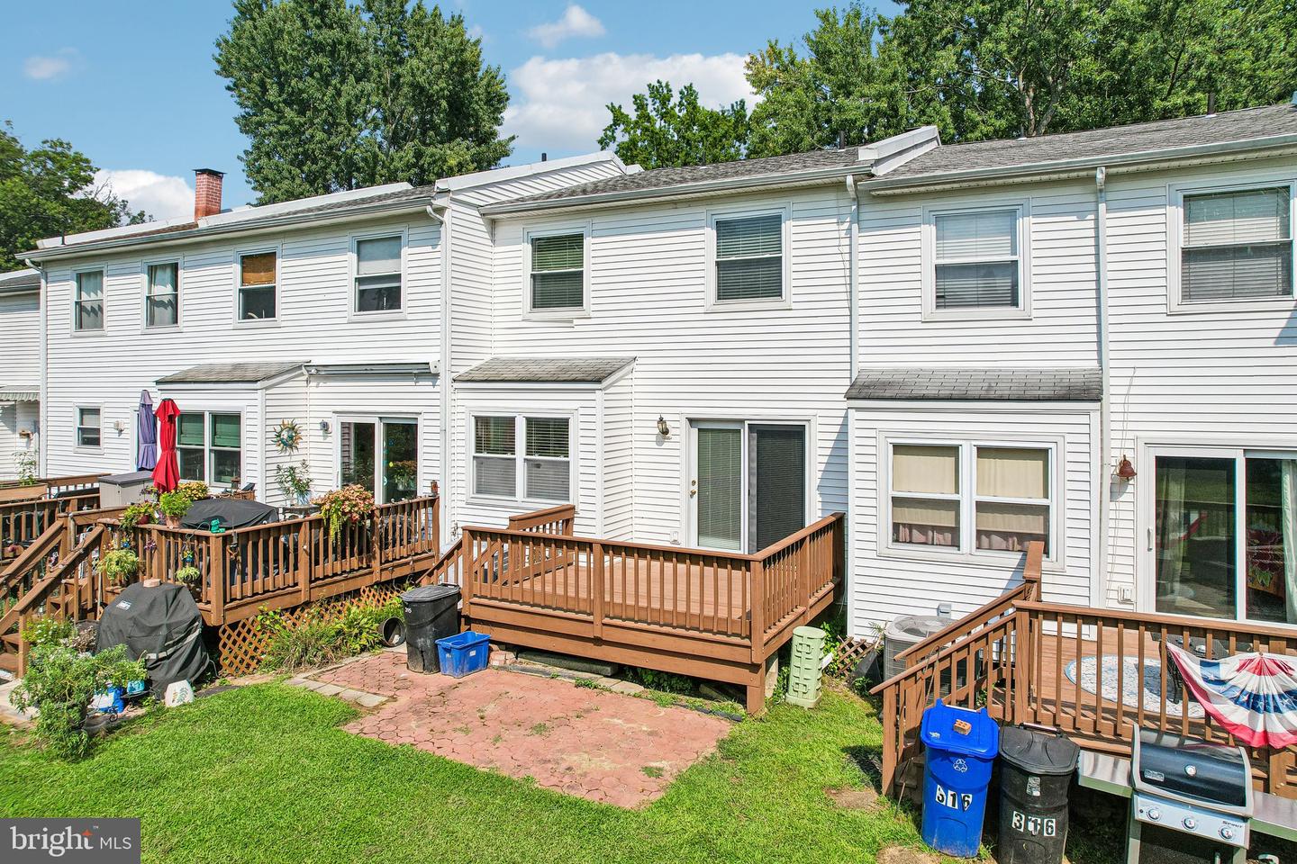 315 Dartmouth Ct Property Photo 53