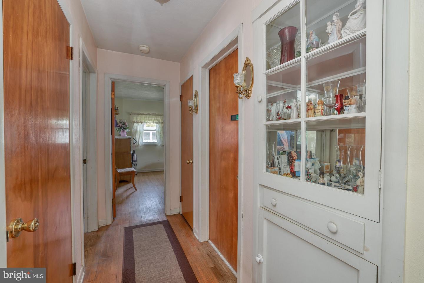 240 Walnut Ln Property Photo 15