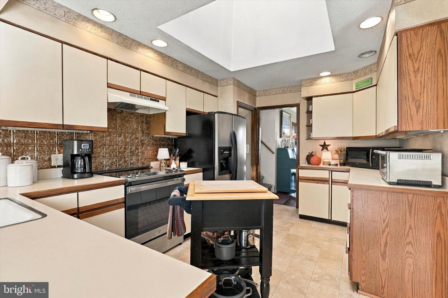 404 Shallcross Rd Property Photo 10
