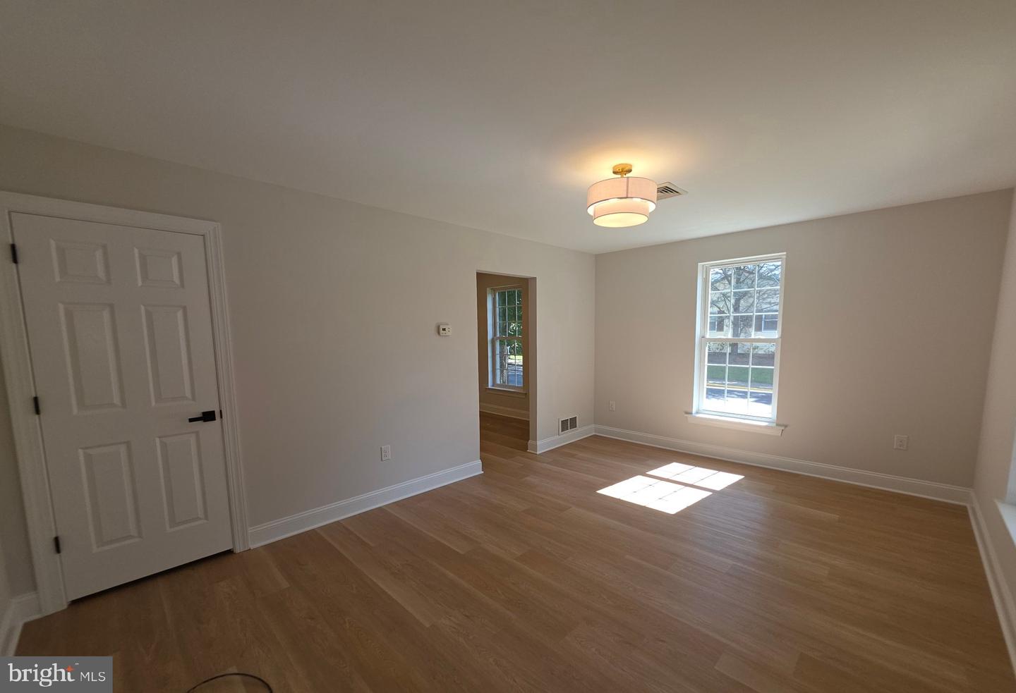 225 N Main St. # Property Photo 5