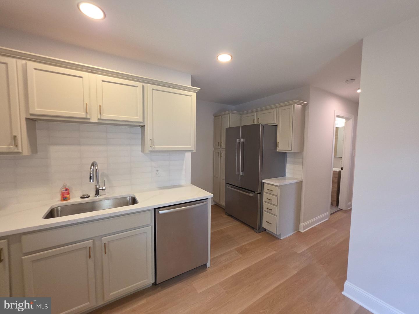 225 N Main St. # Property Photo 10