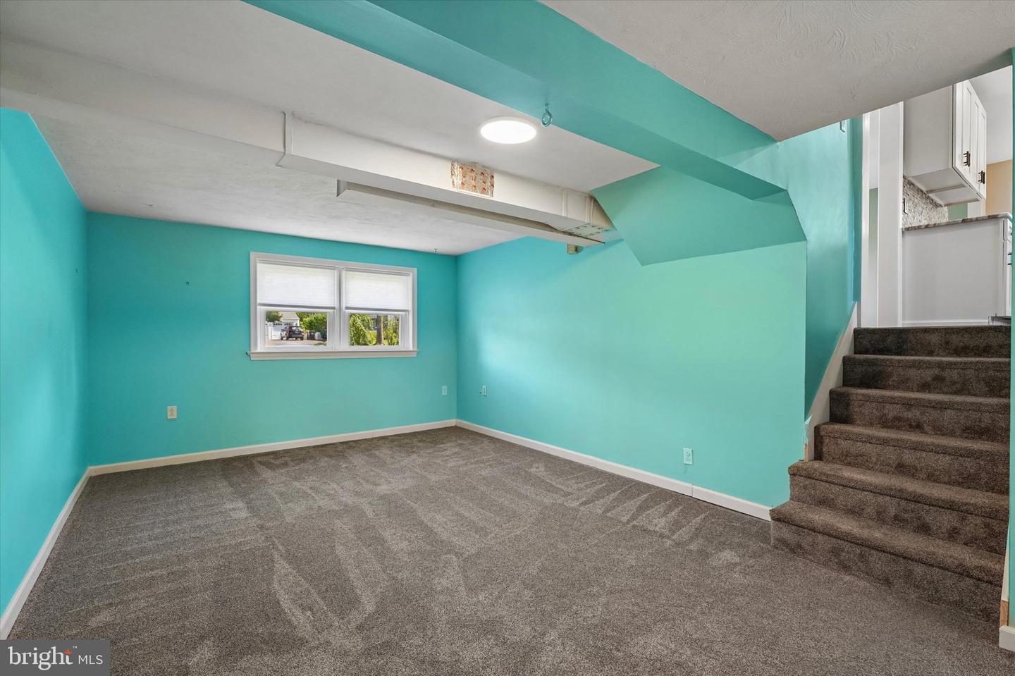 2176 Meadowview Drive Property Photo 12