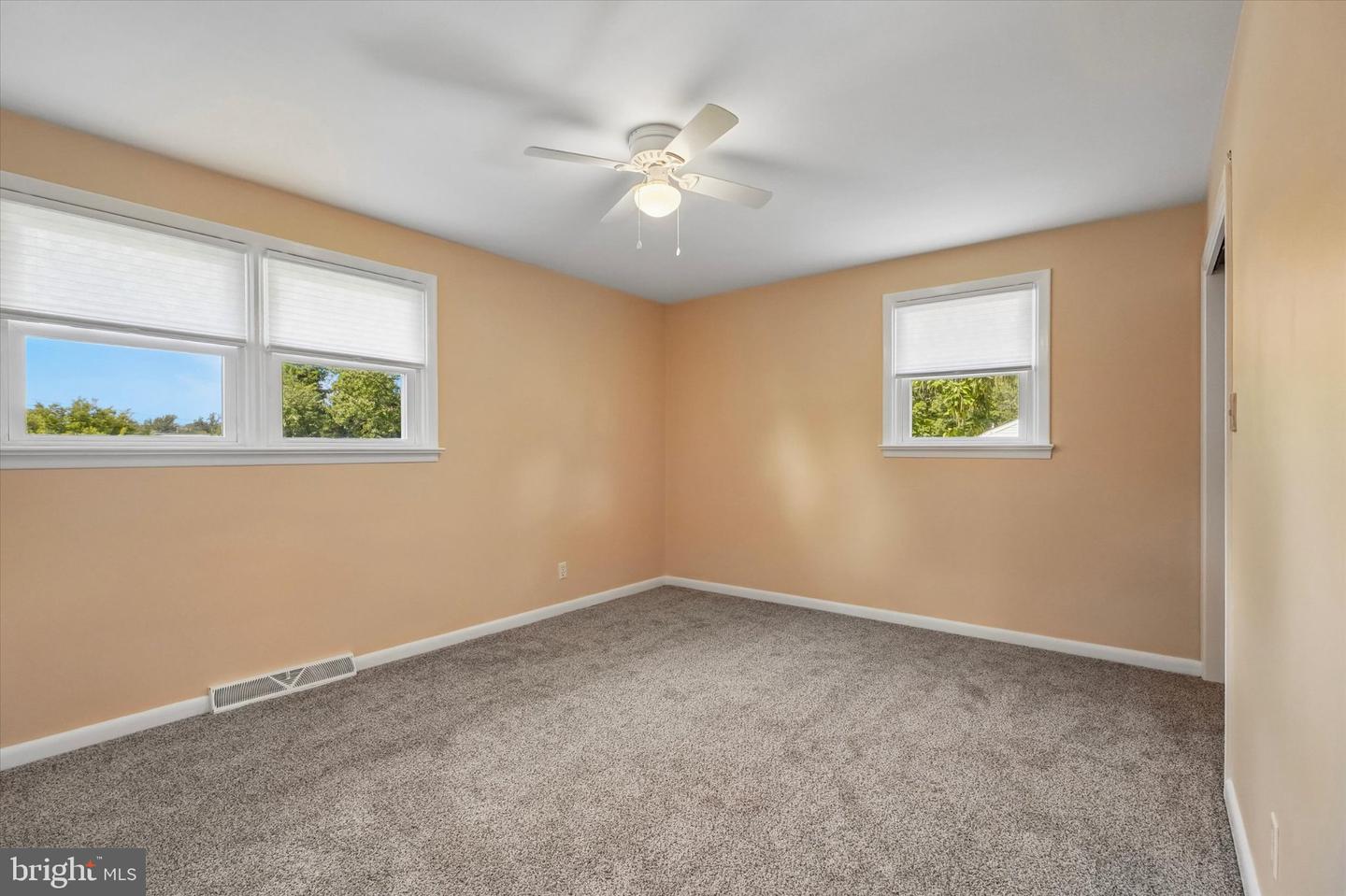 2176 Meadowview Drive Property Photo 15