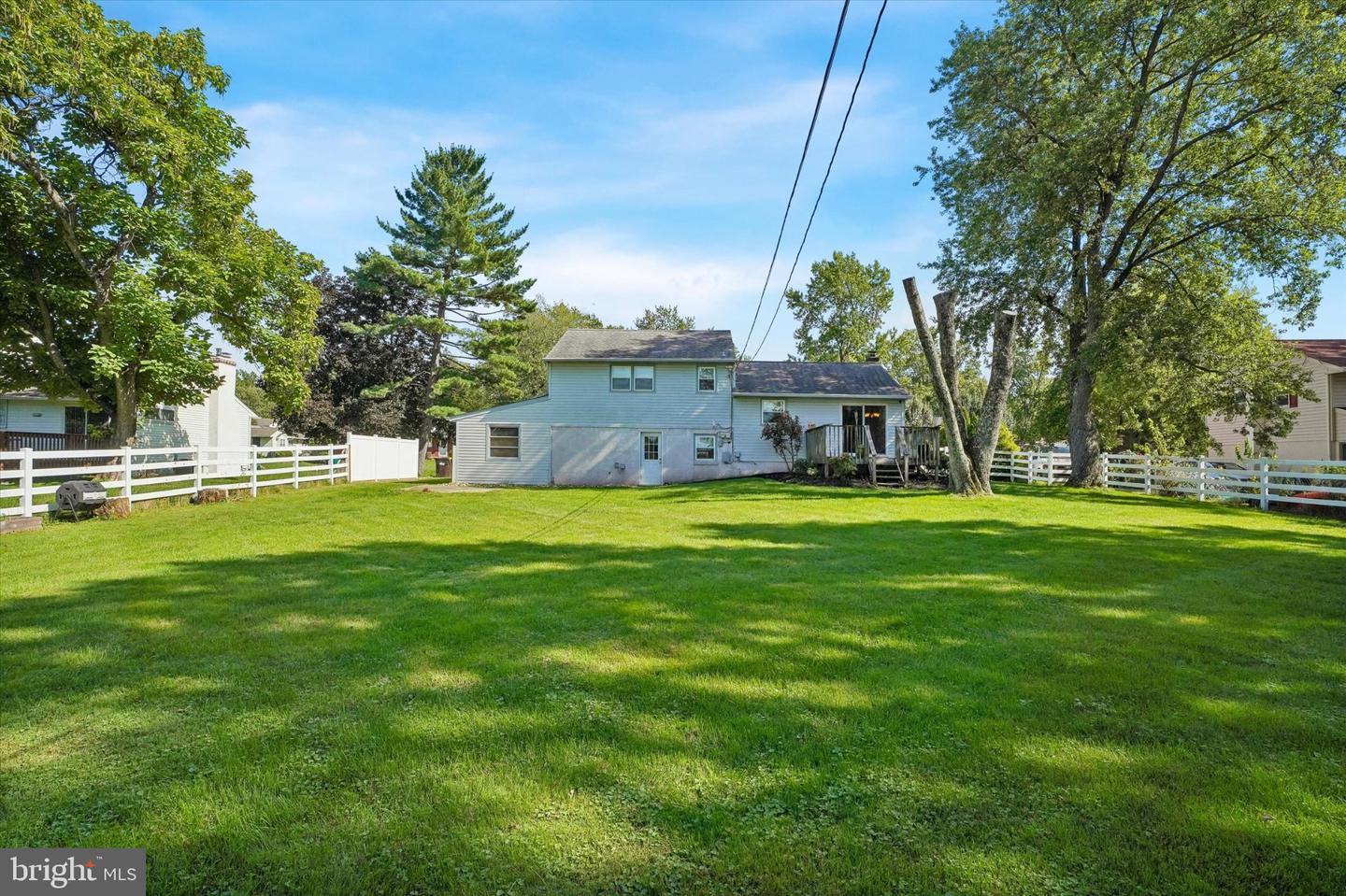 2176 Meadowview Drive Property Photo 24