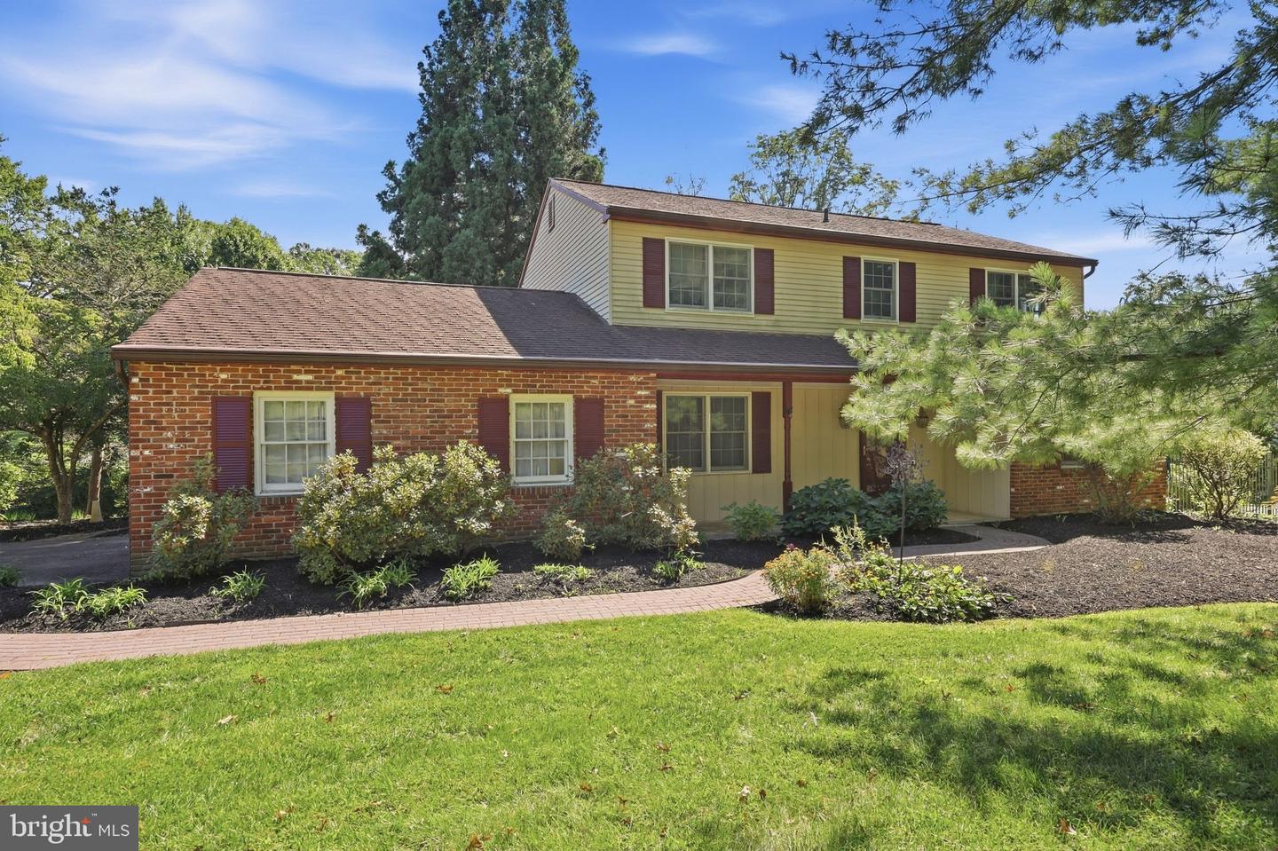 2580 Springhill Cir Property Photo 1