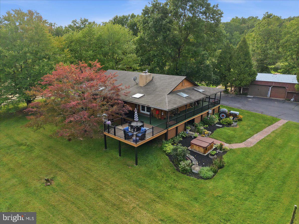 2053 Mountain View Dr Property Photo 35