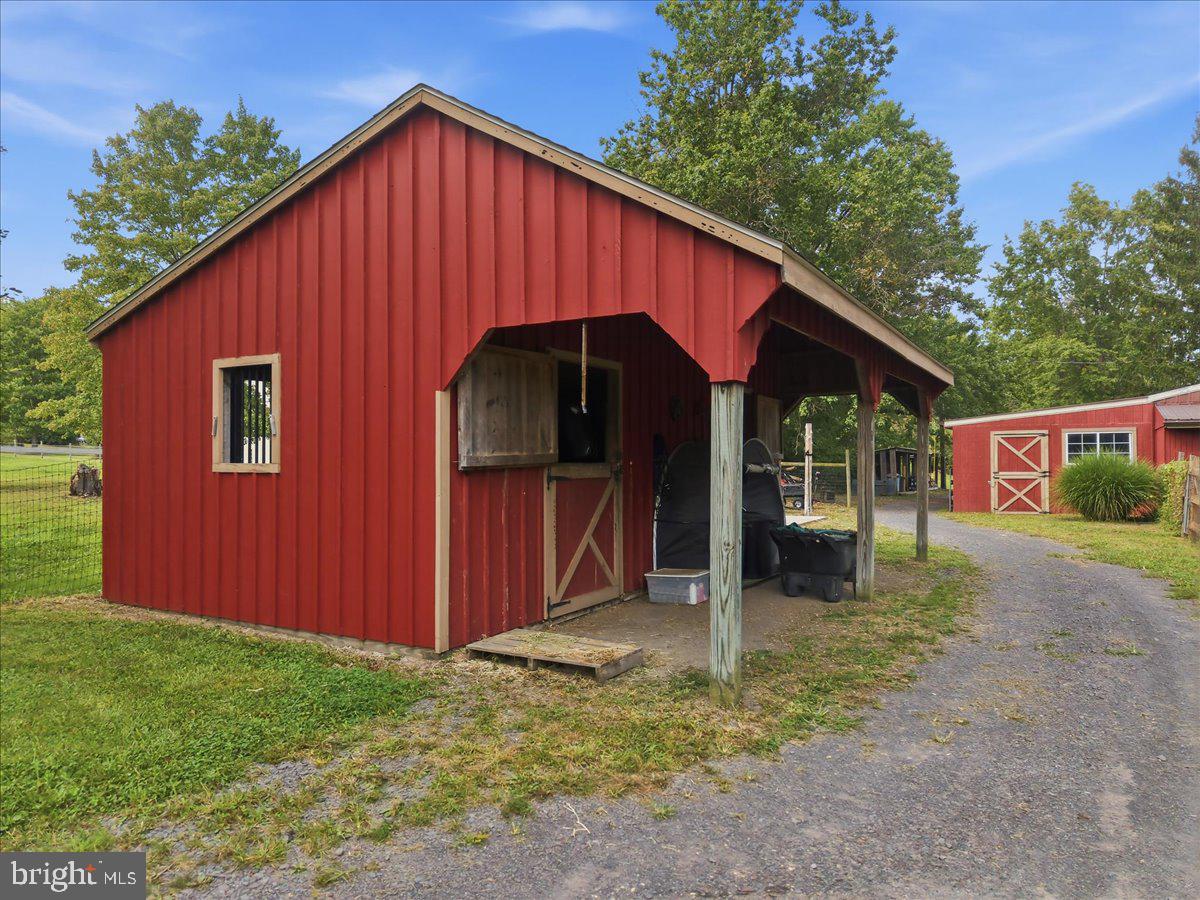 2053 Mountain View Dr Property Photo 48