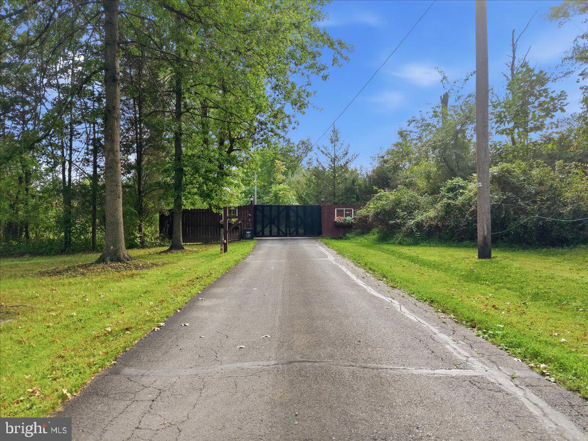 2053 Mountain View Dr Property Photo 56